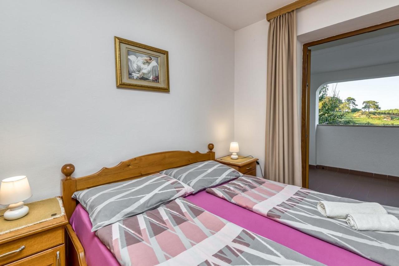 Apartment Lucijan Poreč Kültér fotó